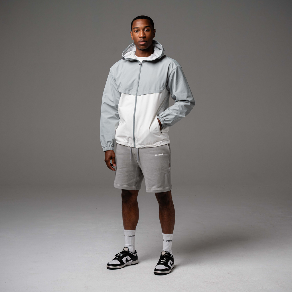 Model size##This Model is 183cm/6ft tall, 40 inch chest, 33 inch waist and is wearing size Medium.