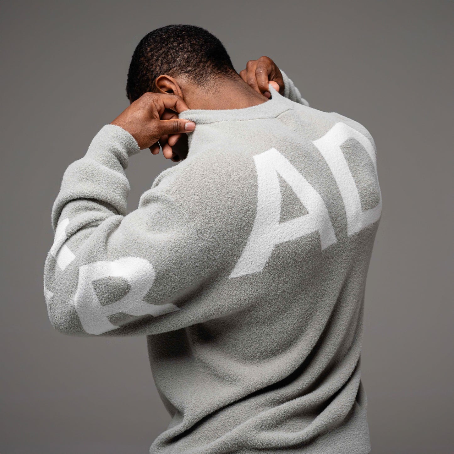 Grey Knitted sweatshirt
