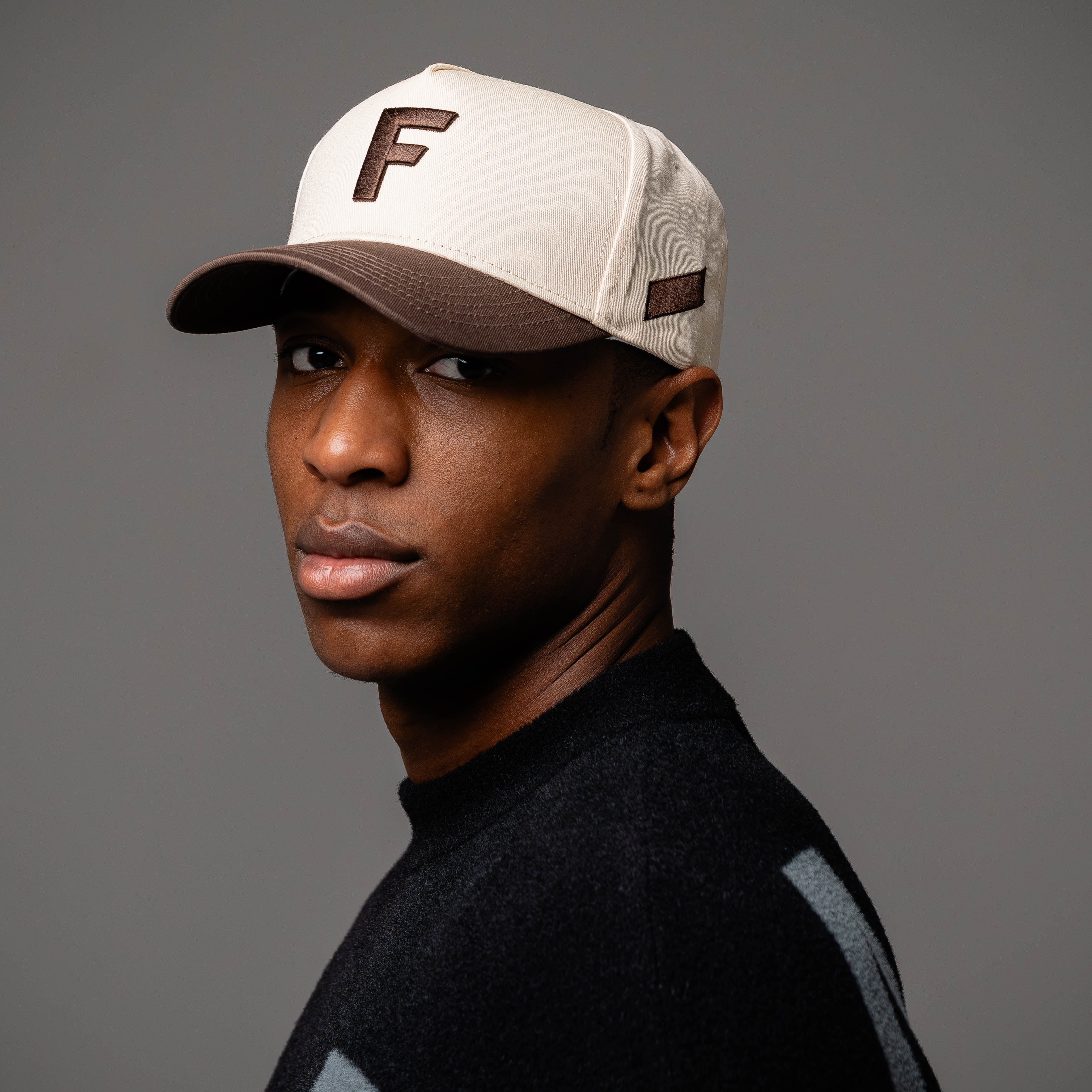 Emblem Snapback