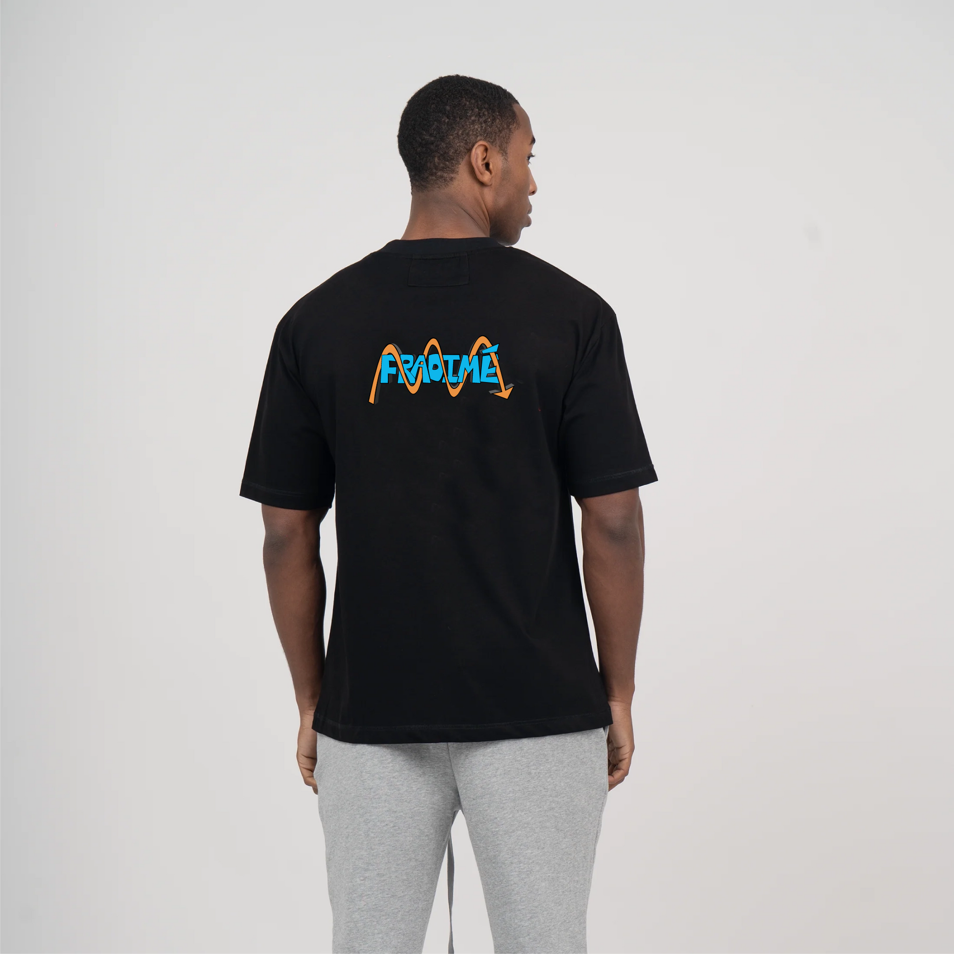 Model size##This Model is 183cm/6ft tall, 40 inches chest,33 waist and wearing size Medium