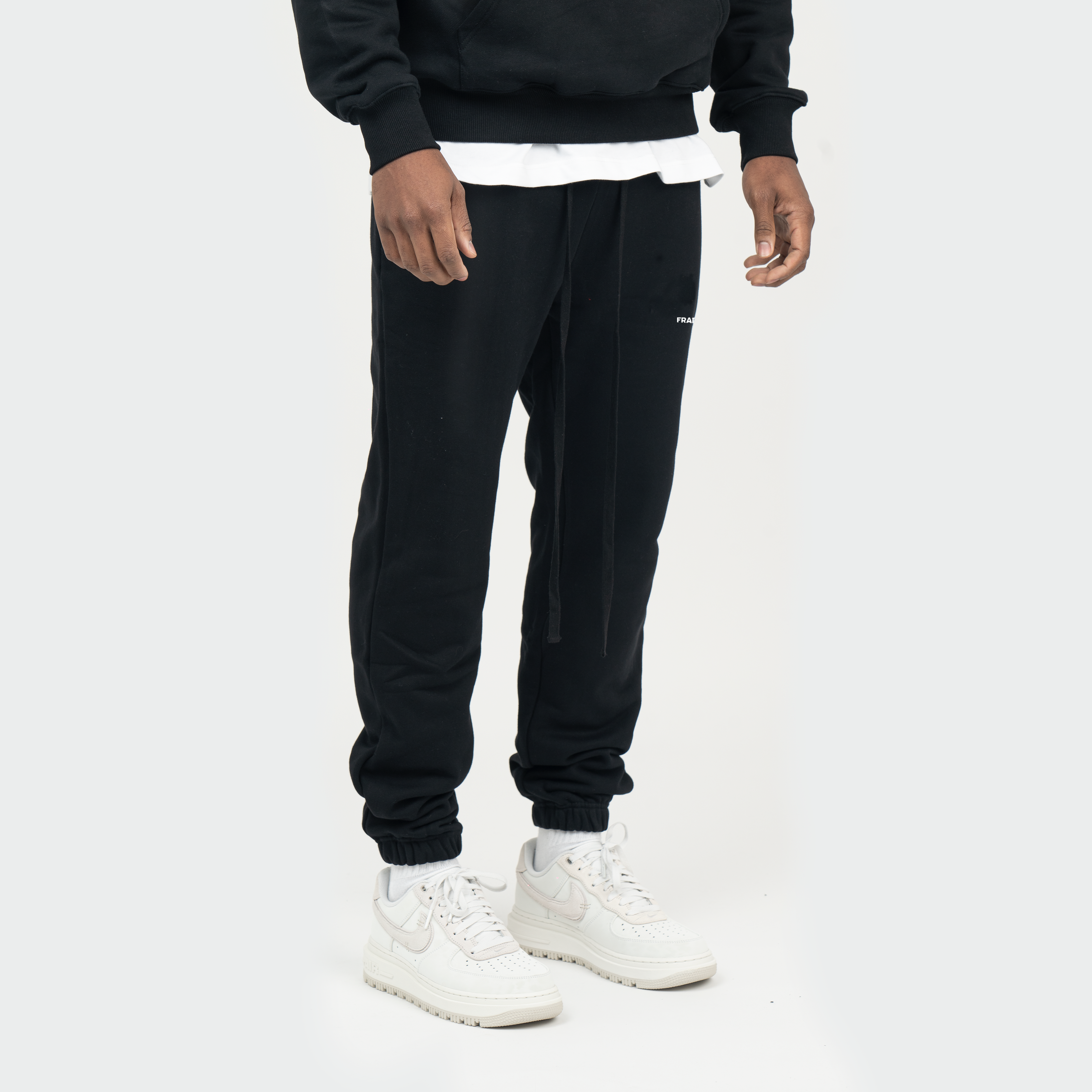 Model size##This Model is 183cm/6ft tall, 40 inches chest,33 waist and wearing size Medium