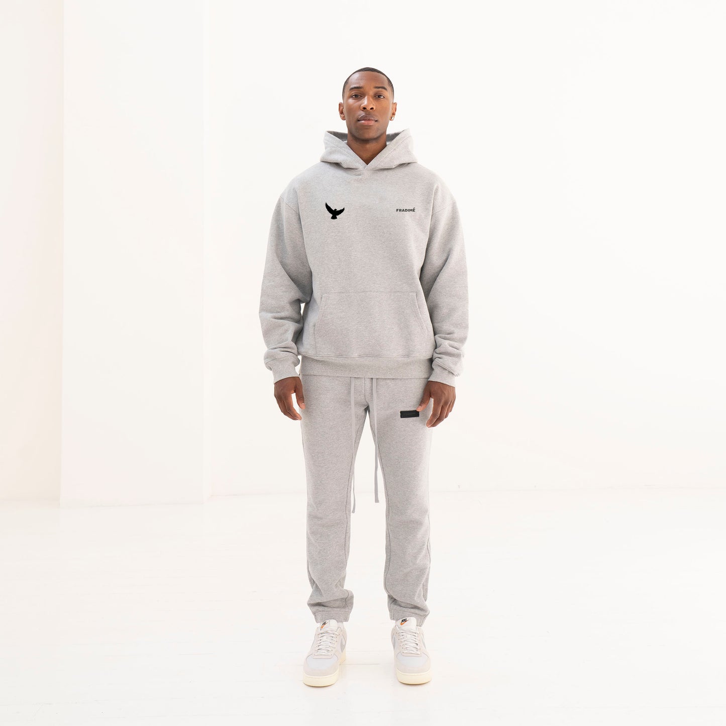 Model size##This Model is 183cm/6ft tall, 40 inches chest,33 waist and wearing size Medium